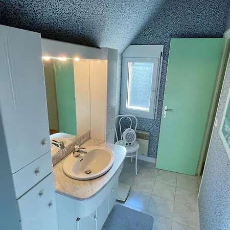 Le Joli Cedre 8pers Dore بيت للعطل *