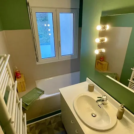 Holiday home Le Joli Cedre 8pers Dore Le Mont-Dore