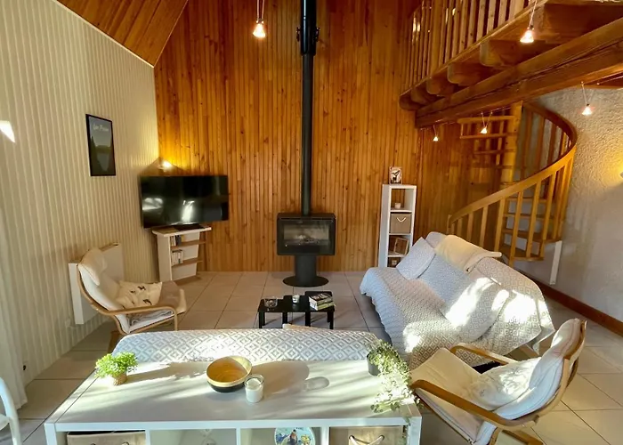 Holiday home Le Joli Cedre 8pers Dore